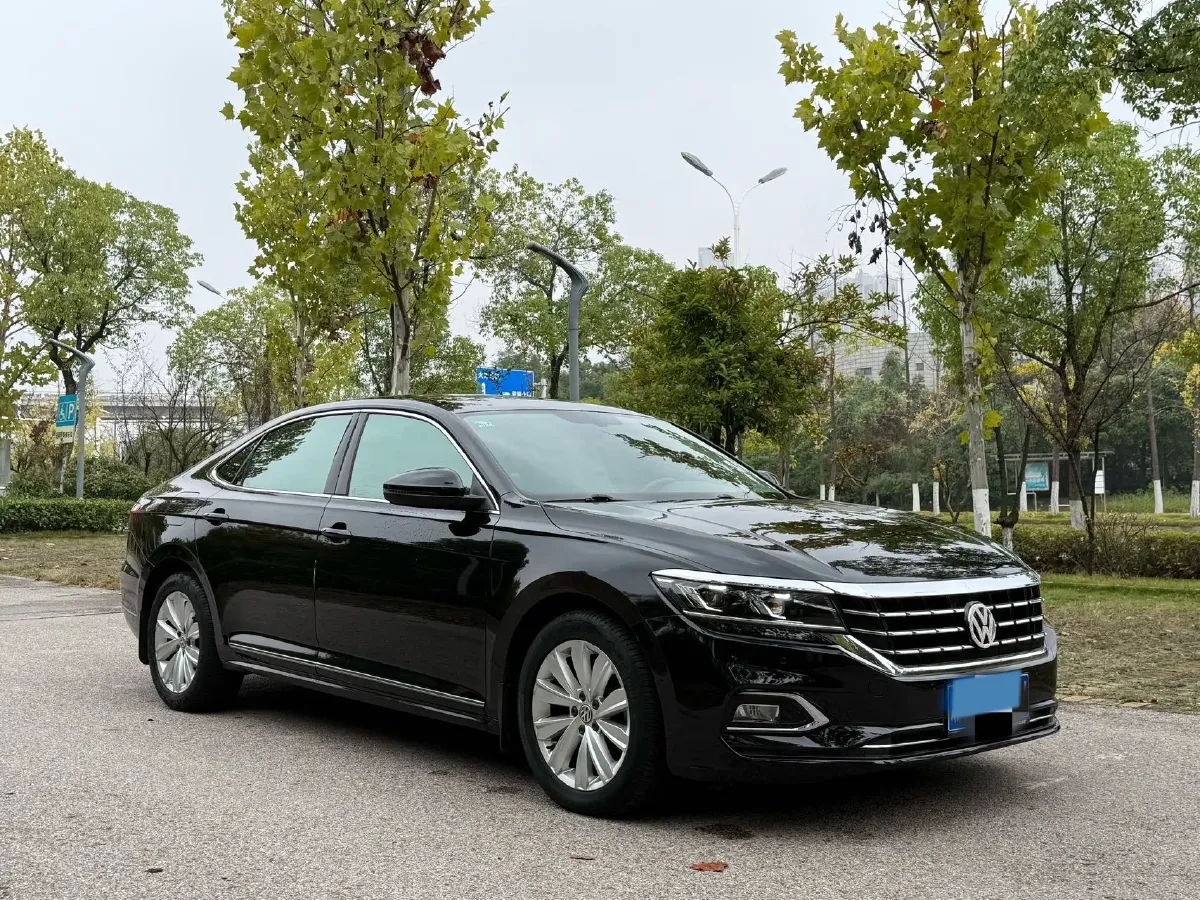 2020 Volkswagen Passat 2.0T 186HP L4 7DCT,autocango,china used car exporter,china ev exporter,chinese used car exporter,chinese used ev exporter