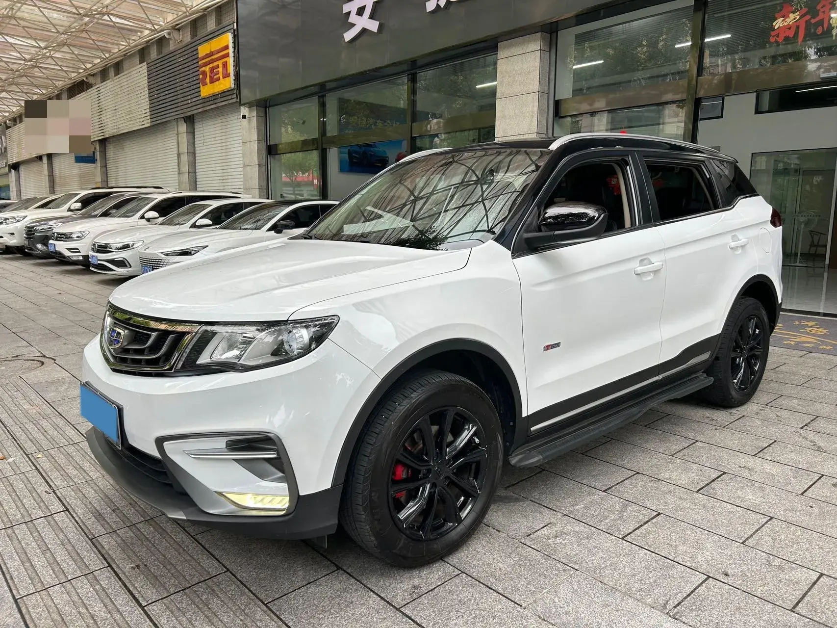 2018 GEELY AZKARRA view 1