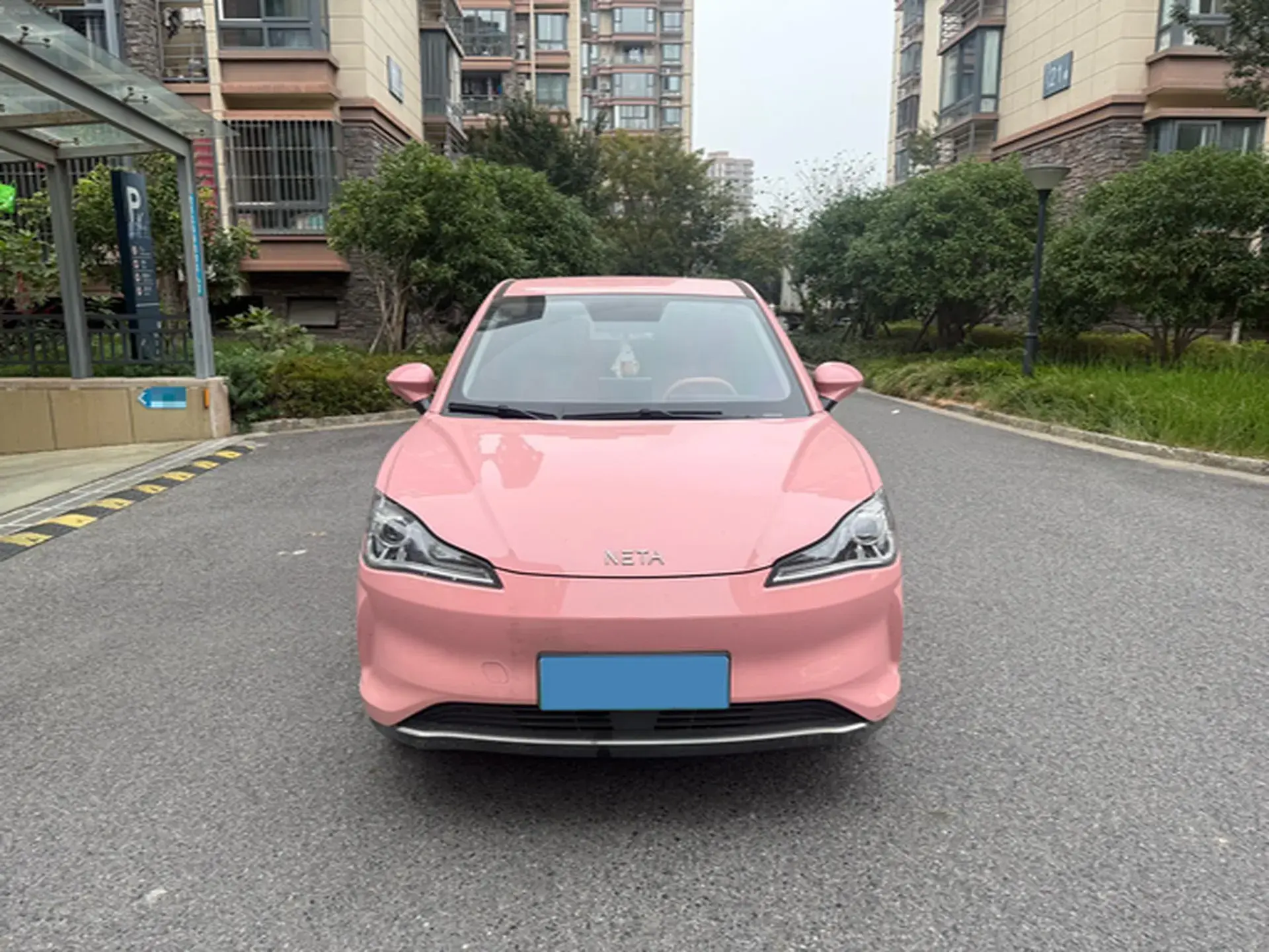 2022 NETA V thumbnail 2