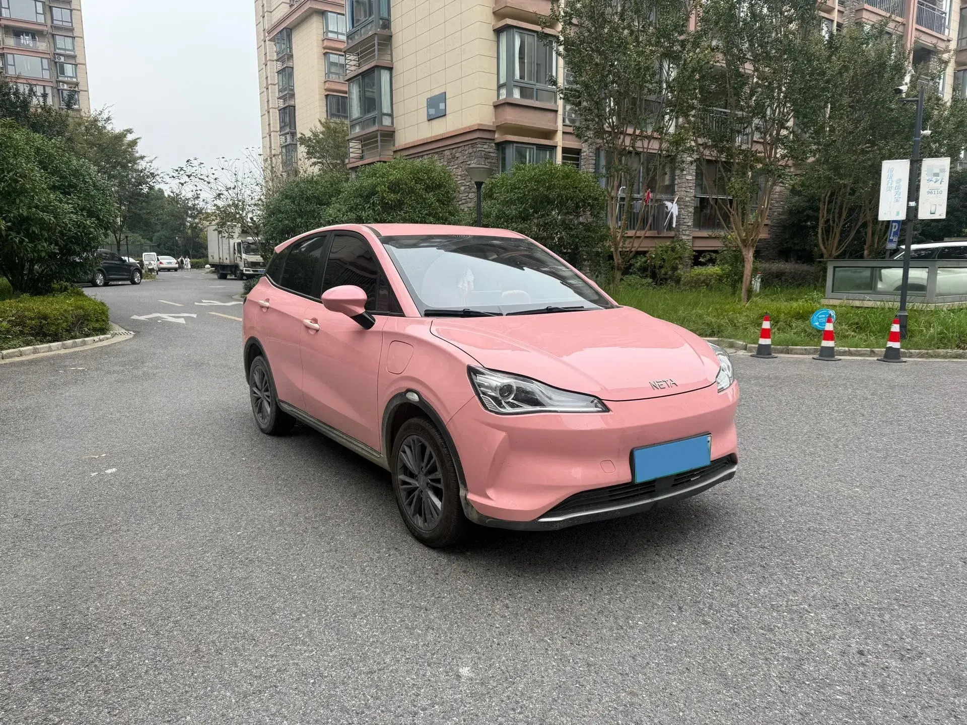 2022 NETA V thumbnail 3