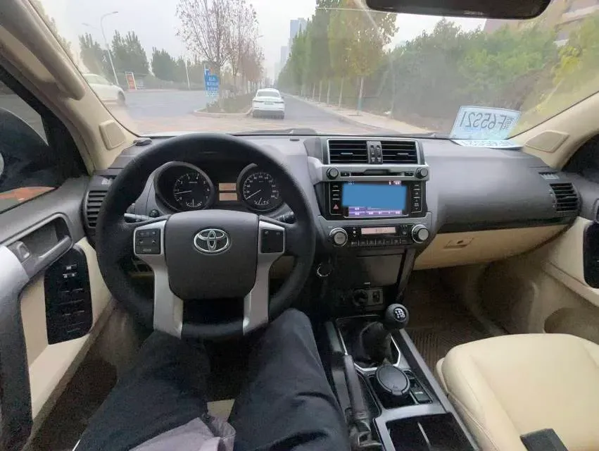 2015 Toyota Land Cruiser Prado 2.7L 159HP L4 5MT,autocango,china used car exporter,china ev exporter,chinese used car exporter,chinese used ev exporter