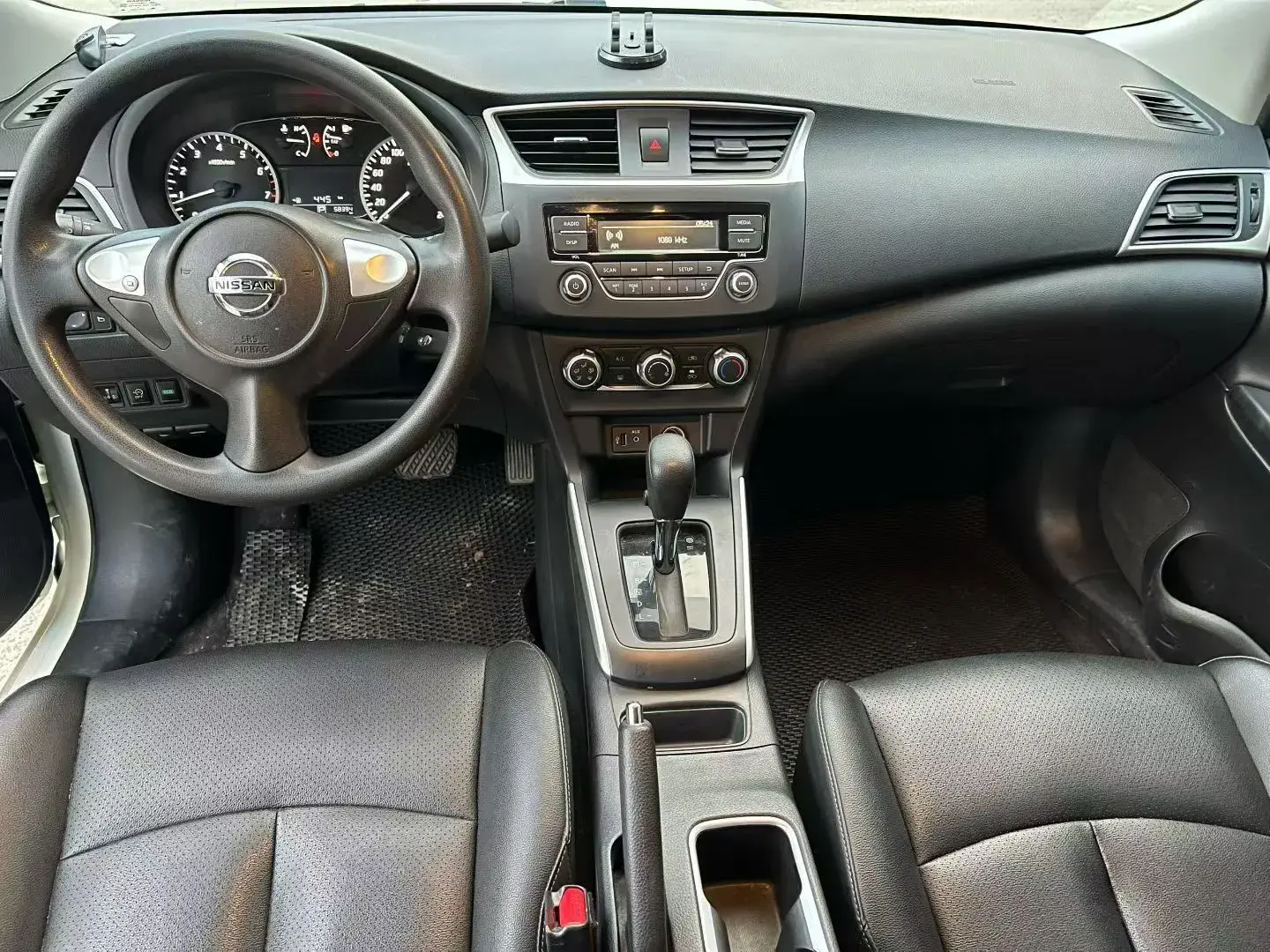 2022 NISSAN SYLPHY thumbnail 4