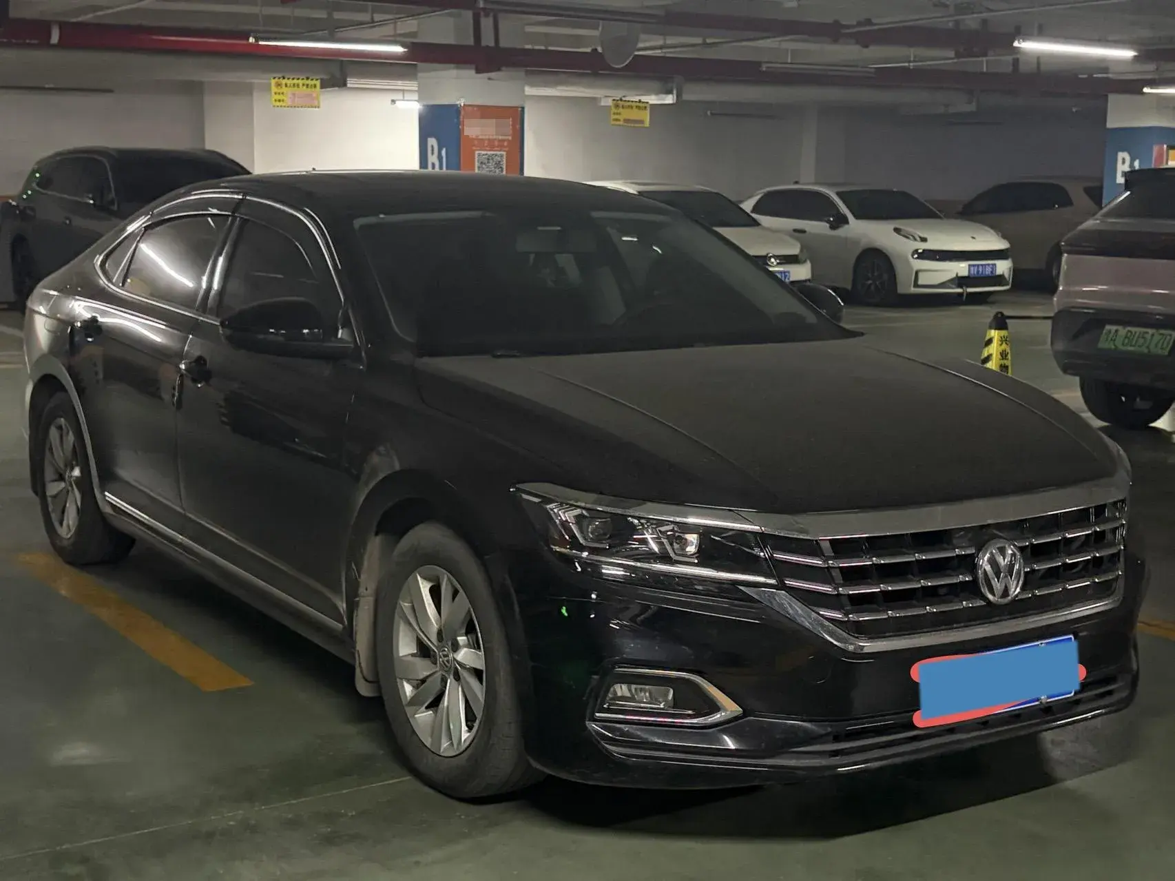 2019 VOLKSWAGEN PASSAT thumbnail 2