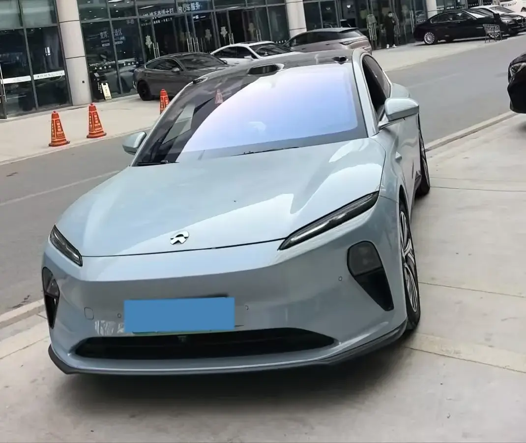 2024 NIO ET5 BEV 75KWH
