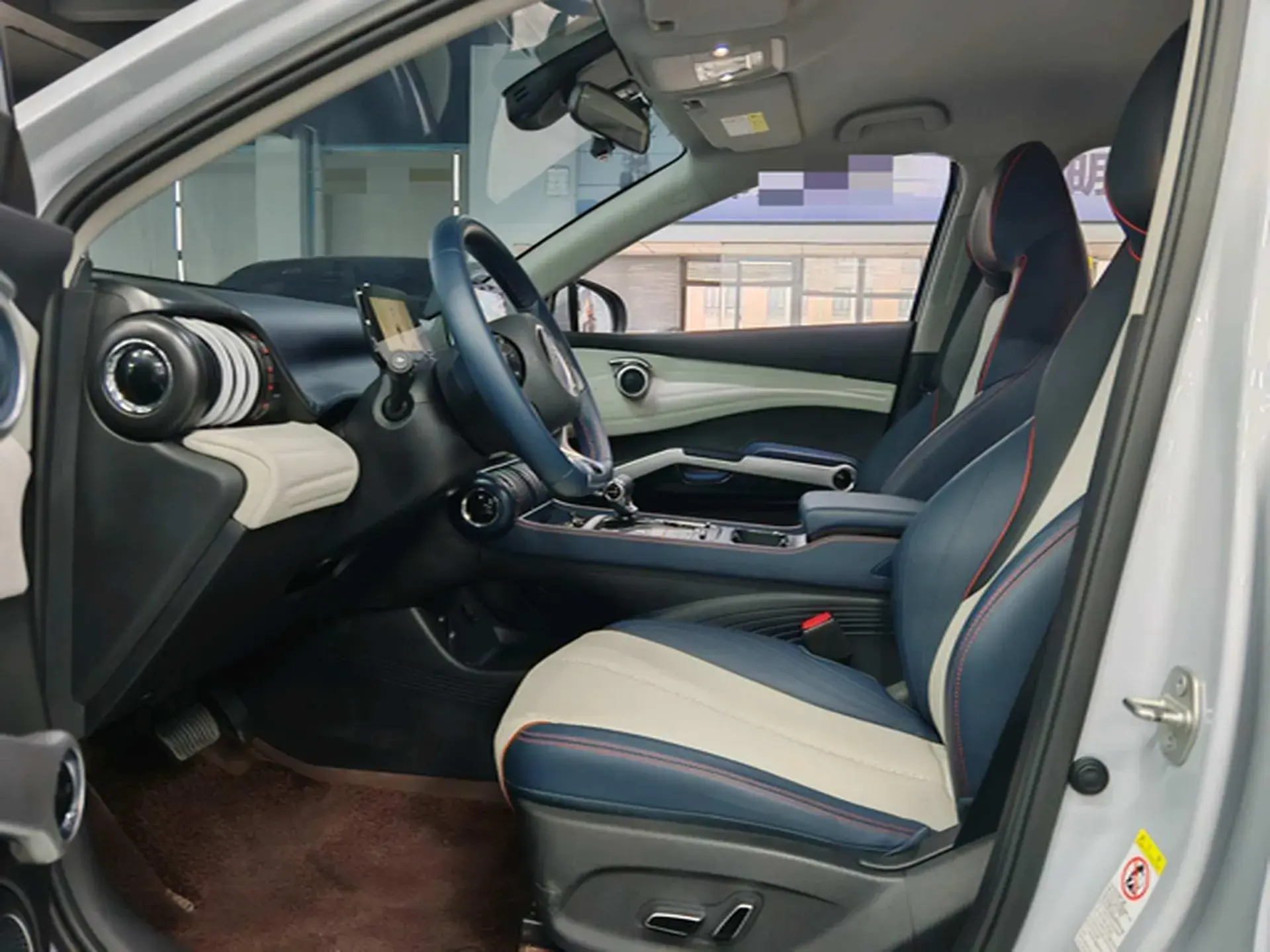 2022 BYD YUAN thumbnail 4