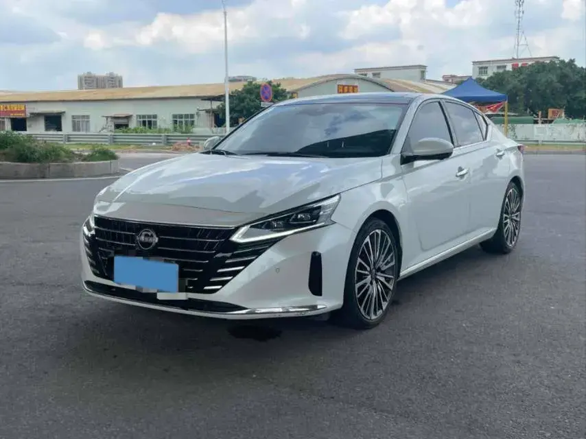 2021 Nissan Teana 2.0T 243HP L4 CVT