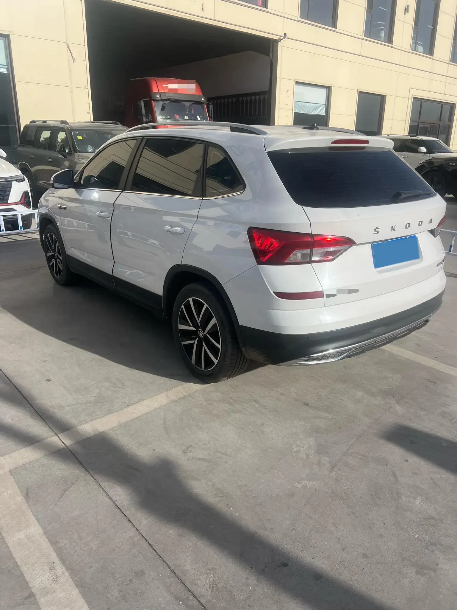 2021 SKODA KAMIQ thumbnail 3