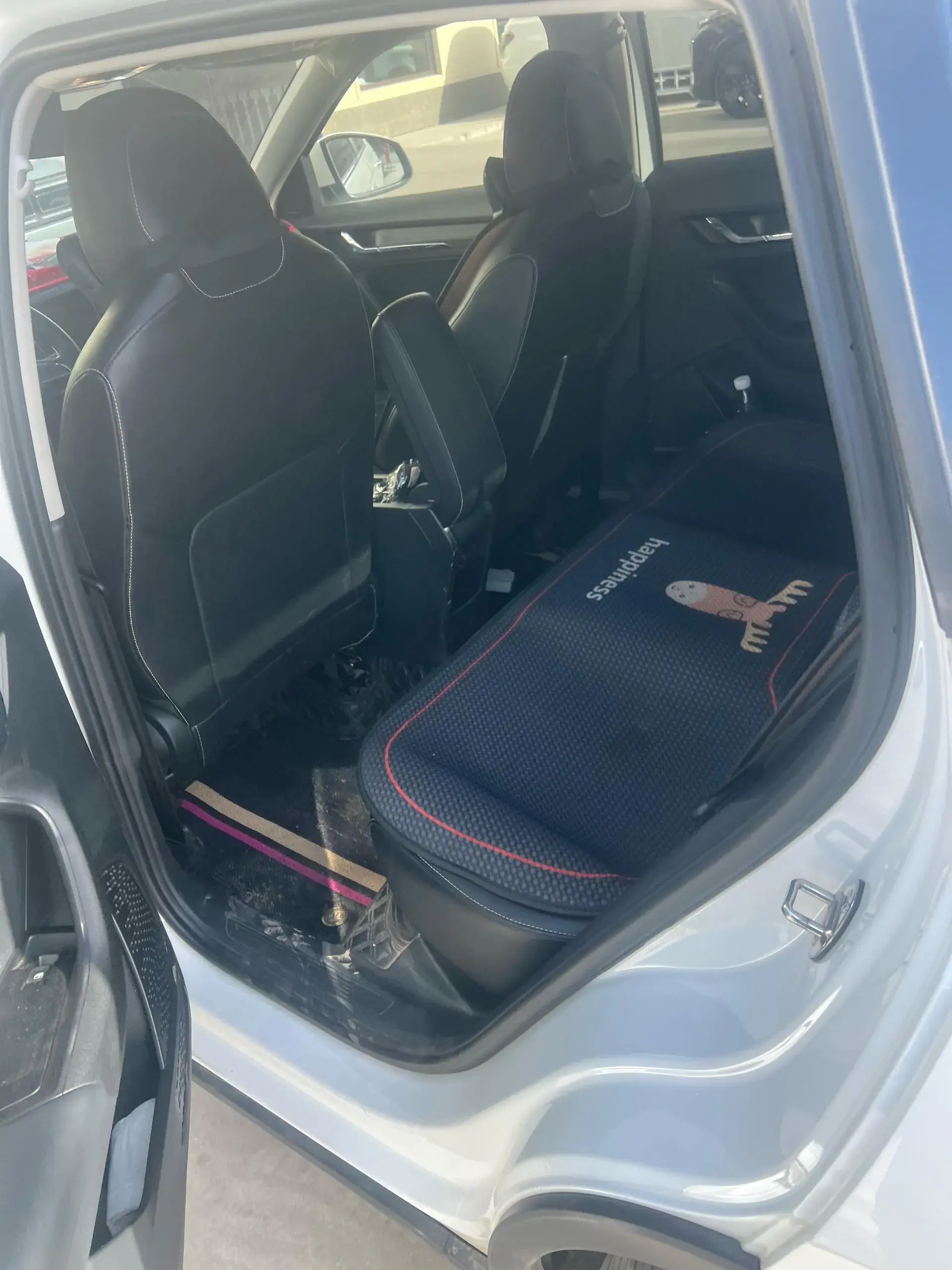 2021 SKODA KAMIQ thumbnail 4