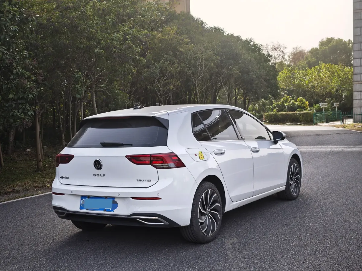 2021 Volkswagen Golf 1.4T 150HP L4 7DCT,autocango,china used car exporter,china ev exporter,chinese used car exporter,chinese used ev exporter