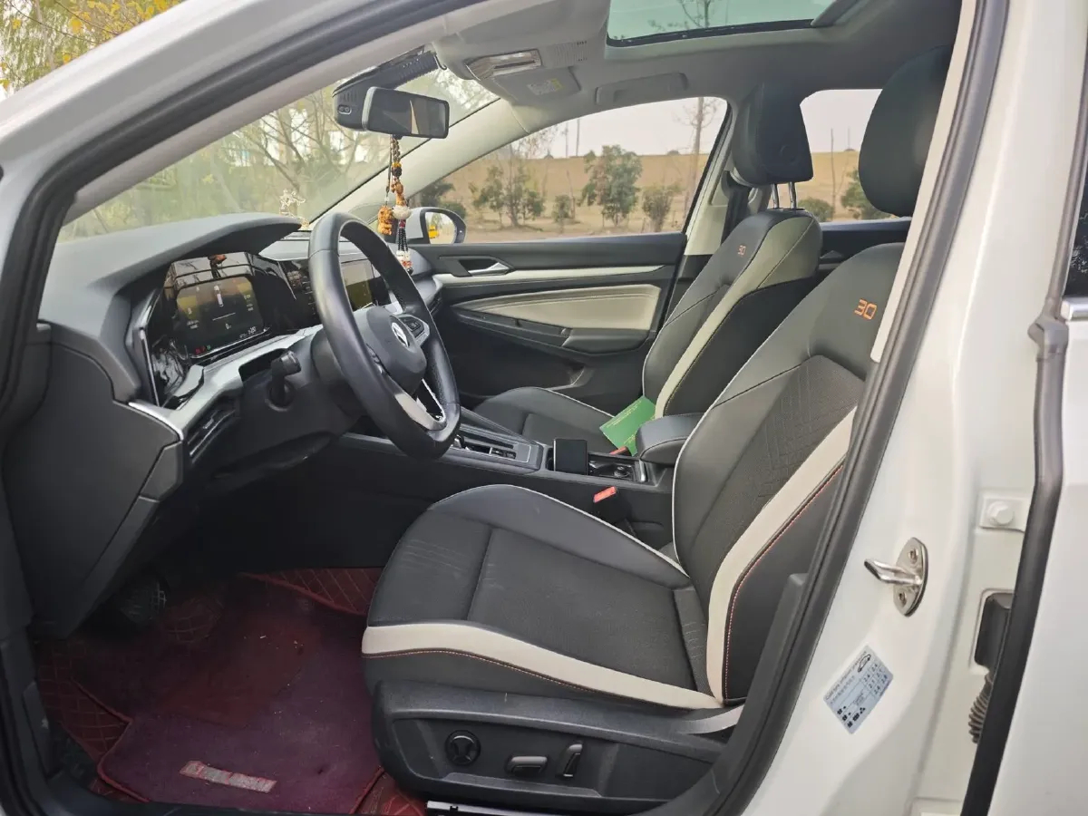 2021 Volkswagen Golf 1.4T 150HP L4 7DCT,autocango,china used car exporter,china ev exporter,chinese used car exporter,chinese used ev exporter