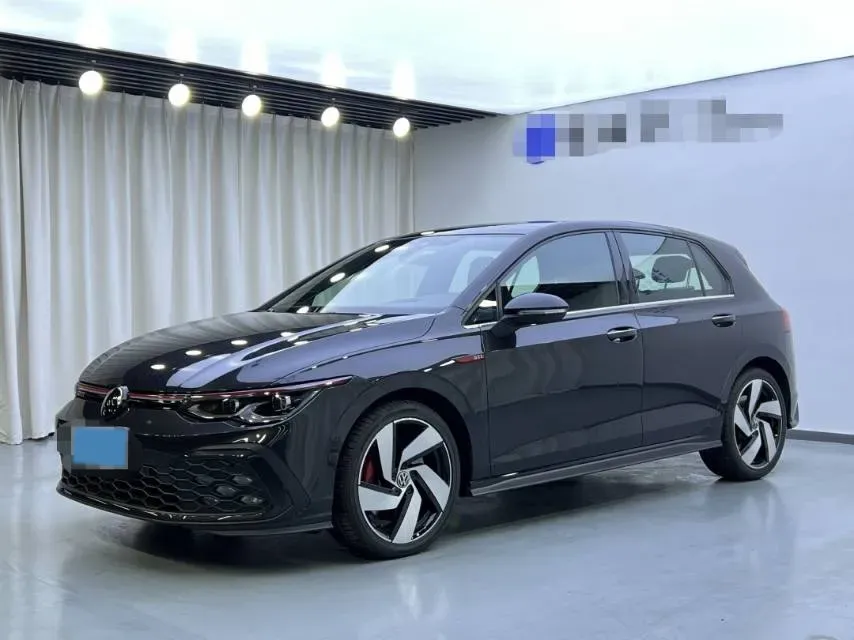 2025 Volkswagen GolfGTI 2.0T 220HP L4 7DCT,autocango,china used car exporter,china ev exporter,chinese used car exporter,chinese used ev exporter