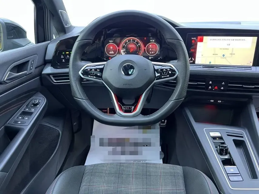 2025 Volkswagen GolfGTI 2.0T 220HP L4 7DCT,autocango,china used car exporter,china ev exporter,chinese used car exporter,chinese used ev exporter