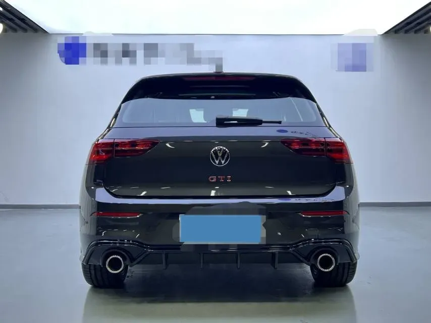 2025 Volkswagen GolfGTI 2.0T 220HP L4 7DCT,autocango,china used car exporter,china ev exporter,chinese used car exporter,chinese used ev exporter