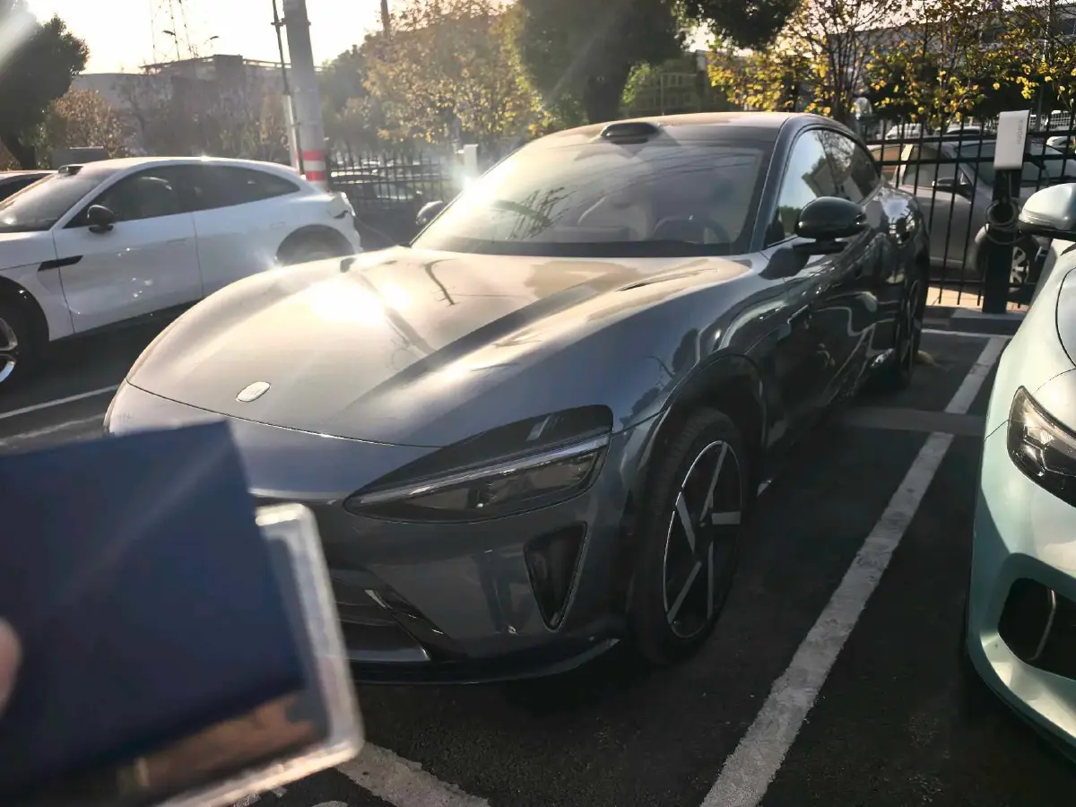 2025 MI YU7 BEV 101.7KWH