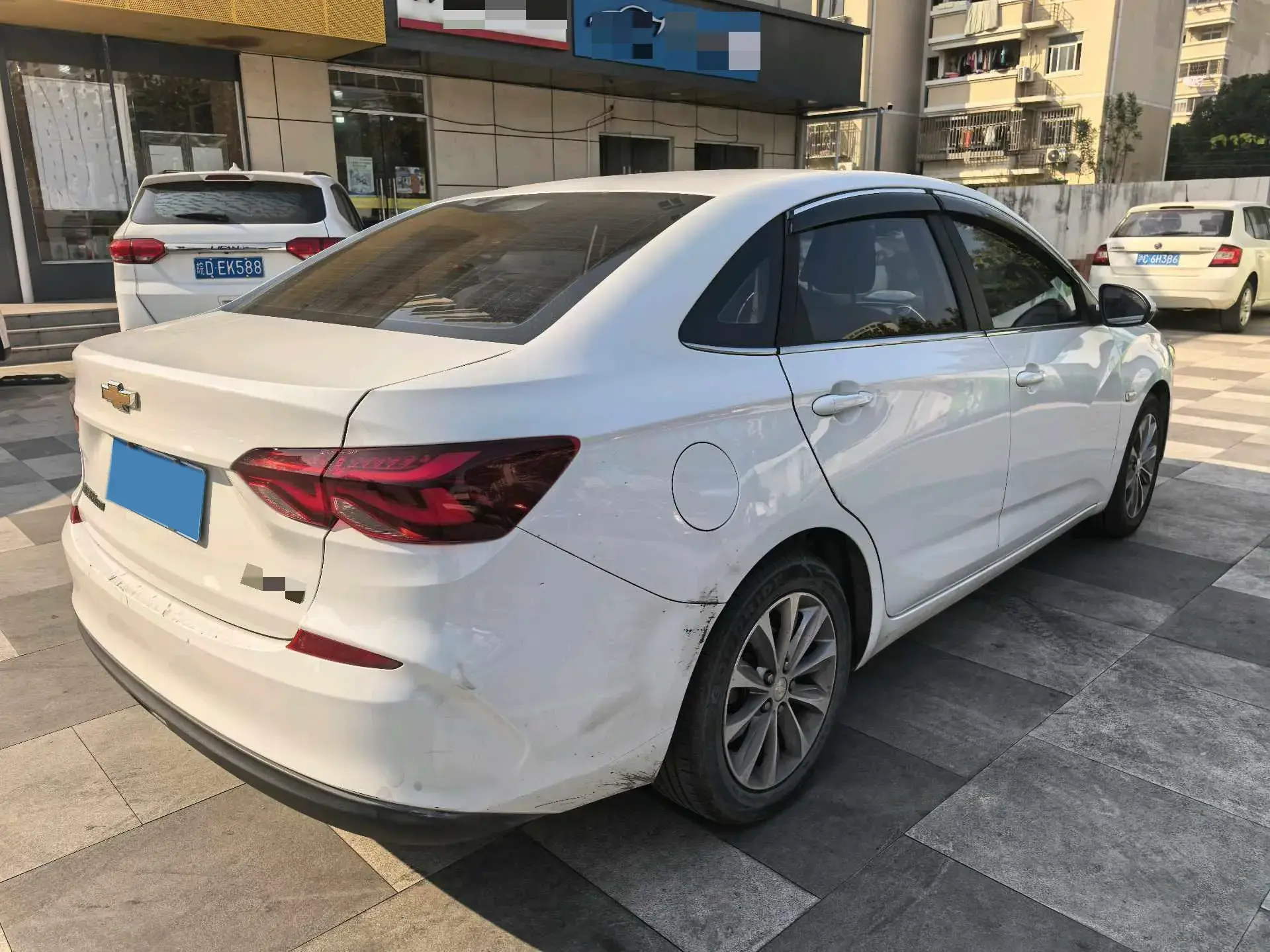 2022 CHEVROLET MONZA thumbnail 4