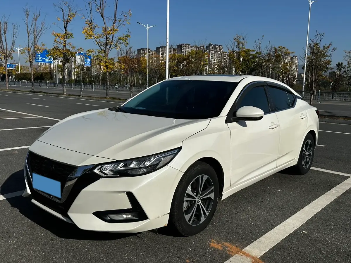 2022 Nissan Sylphy 1.6L 135HP L4 CVT