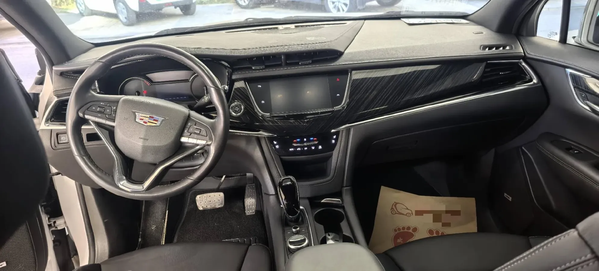 2022 Cadillac XT6 2.0T 237HP L4 9AT,autocango,china used car exporter,china ev exporter,chinese used car exporter,chinese used ev exporter