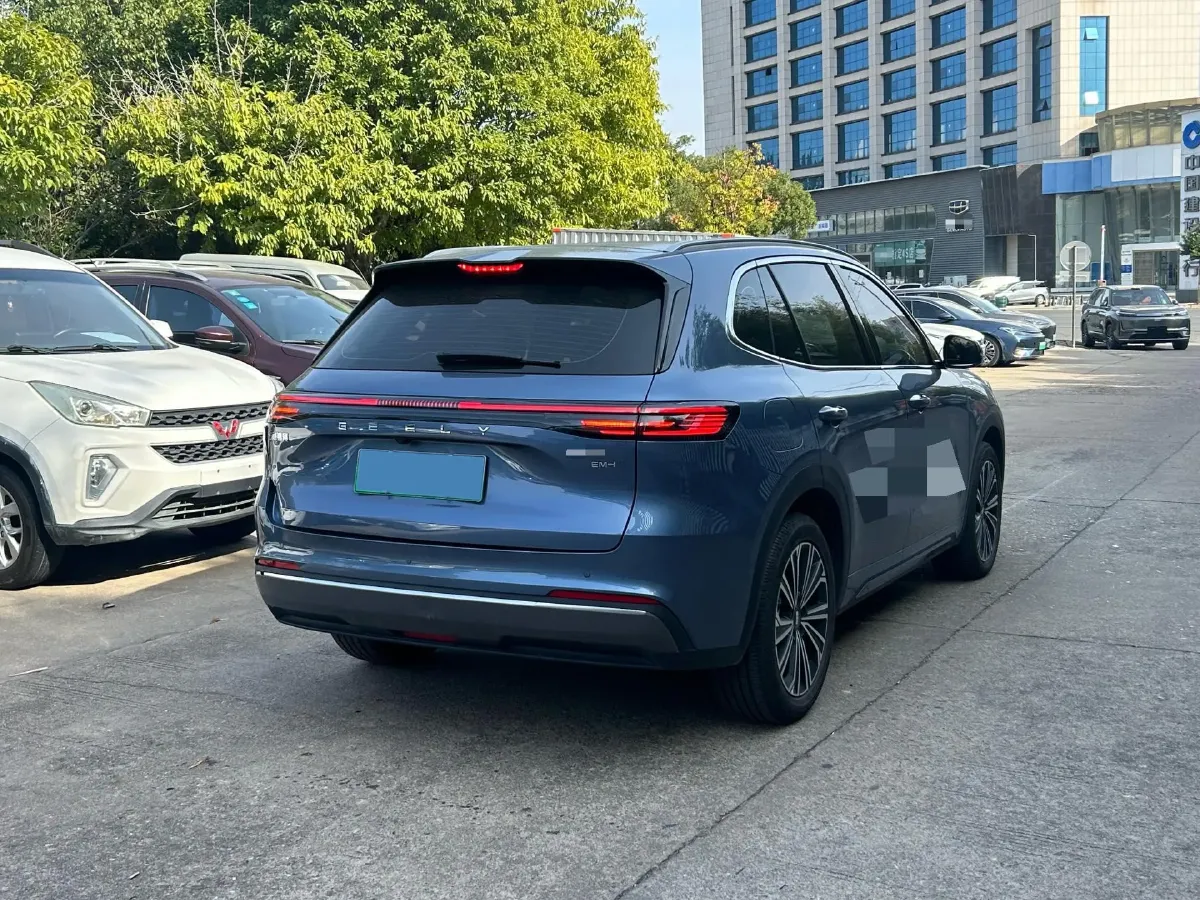 2025 Geely Galaxy Starship 7 1.5L 112HP L4 1DHT PHEV 19.09KWH,autocango,china used car exporter,china ev exporter,chinese used car exporter,chinese used ev exporter