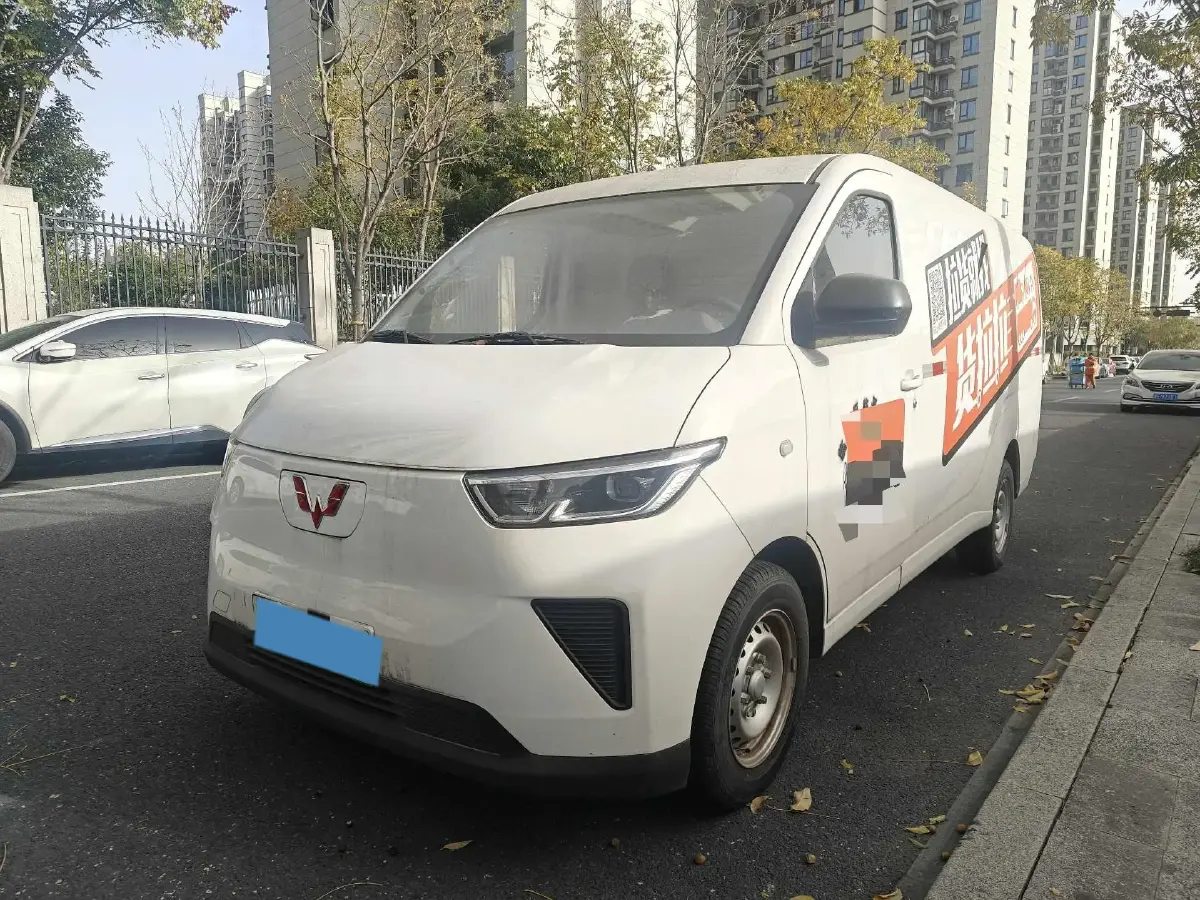 2024 WuLing YangGuang BEV 41.9KWH