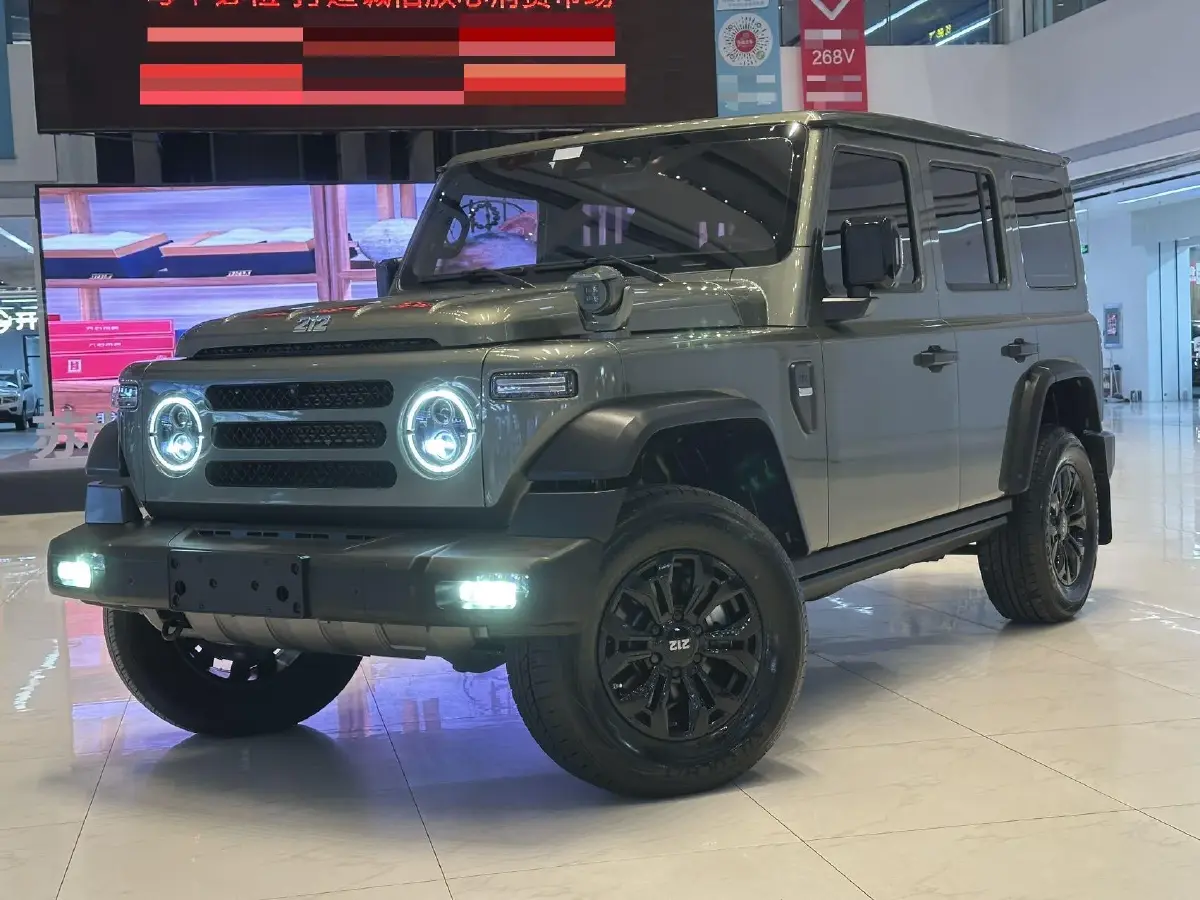 2024 212 212 T01 2.0T 252HP L4 8AT