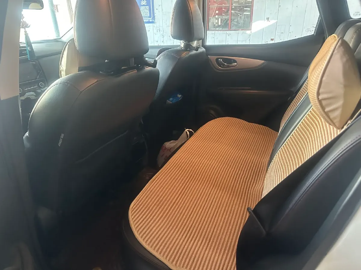 2019 Nissan Qashqai 2.0L 154HP L4 CVT,autocango,china used car exporter,china ev exporter,chinese used car exporter,chinese used ev exporter