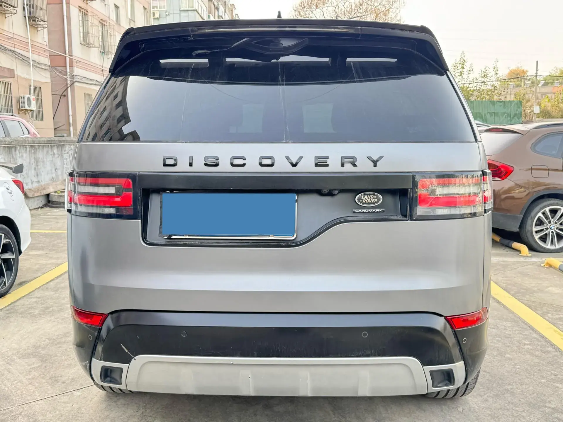 2020 LAND ROVER thumbnail 4