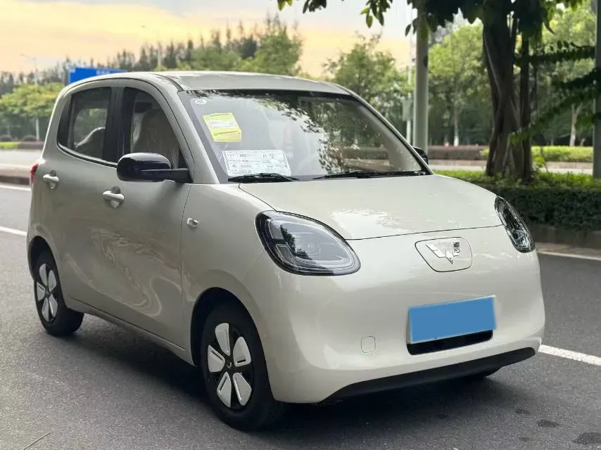 2025 WuLing ZhiGuang BEV 17.7KWH,autocango,china used car exporter,china ev exporter,chinese used car exporter,chinese used ev exporter