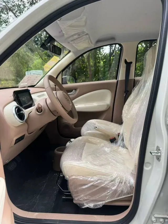 2025 WuLing ZhiGuang BEV 17.7KWH,autocango,china used car exporter,china ev exporter,chinese used car exporter,chinese used ev exporter