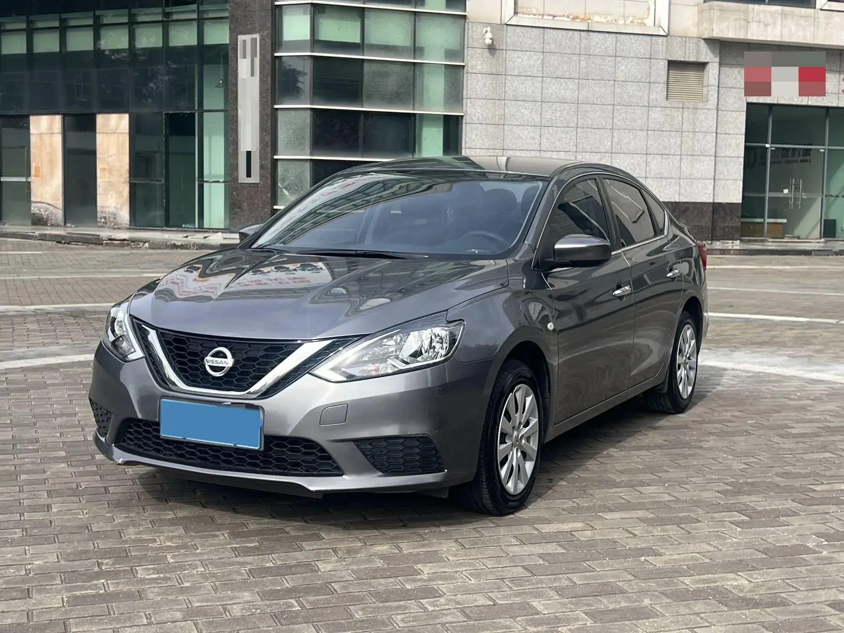 2019 NISSAN SYLPHY view 1