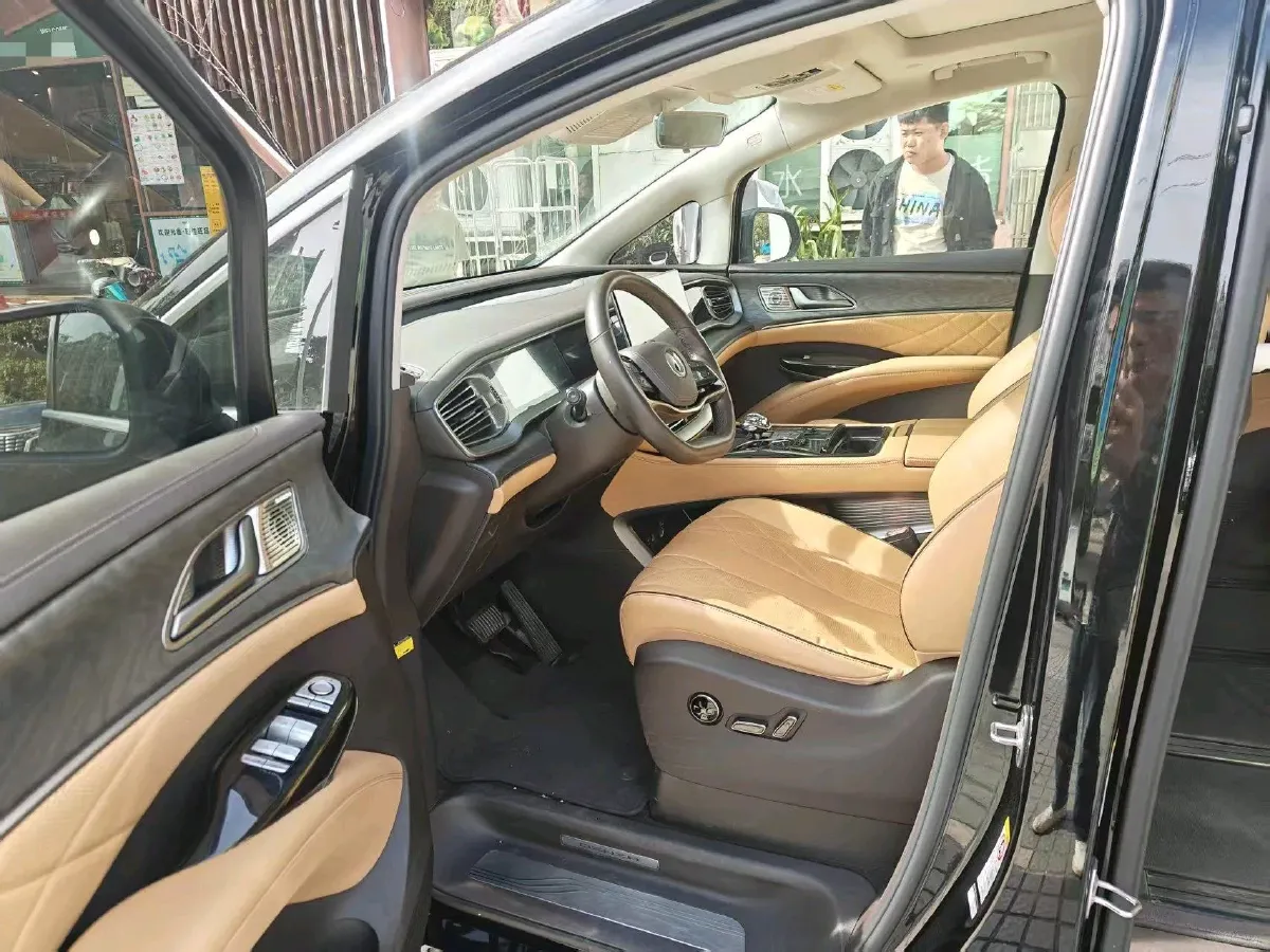 2024 Denza D9 1.5T 139HP L4 E-CVT PHEV 40KWH,autocango,china used car exporter,china ev exporter,chinese used car exporter,chinese used ev exporter