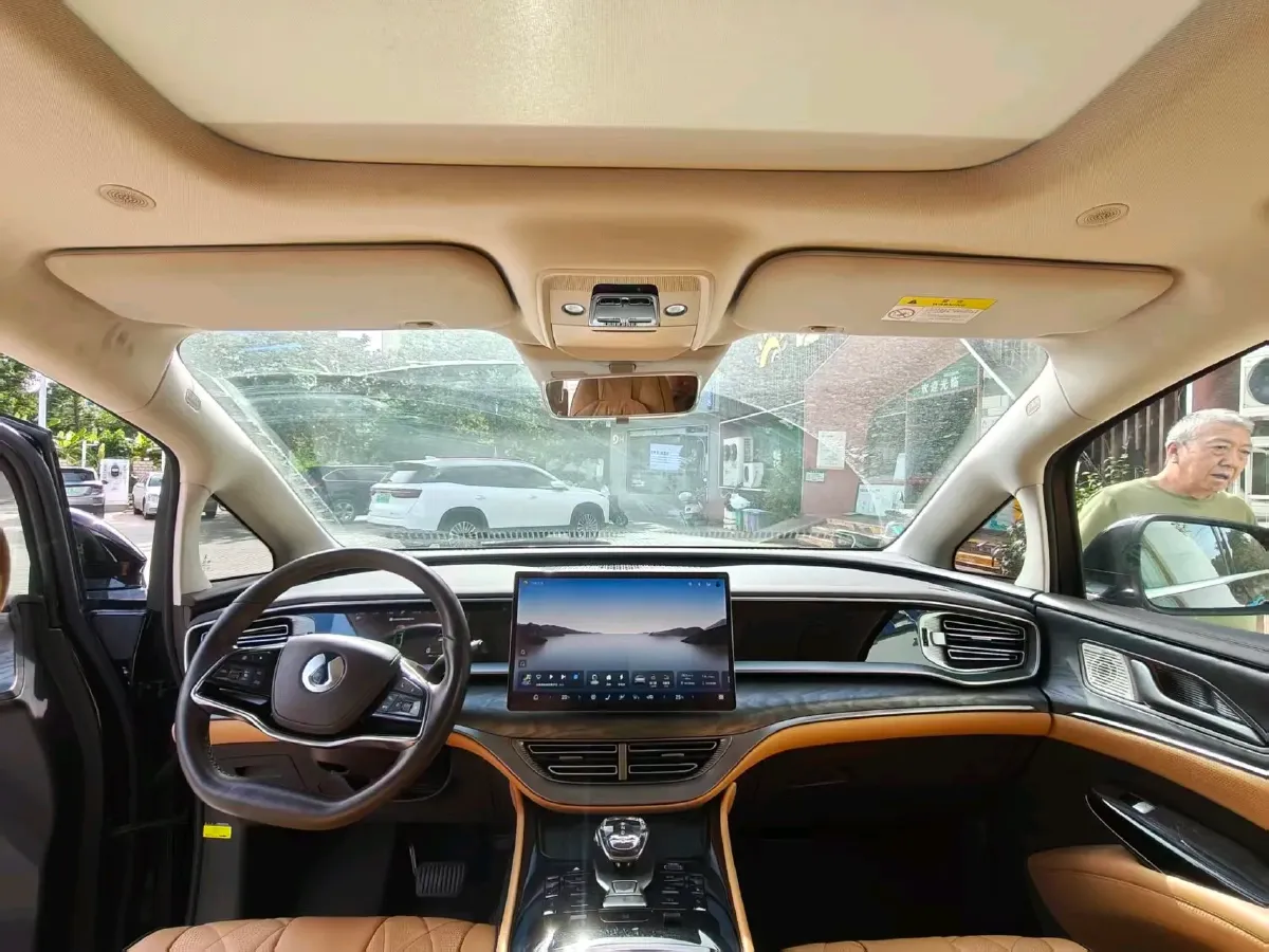 2024 Denza D9 1.5T 139HP L4 E-CVT PHEV 40KWH,autocango,china used car exporter,china ev exporter,chinese used car exporter,chinese used ev exporter