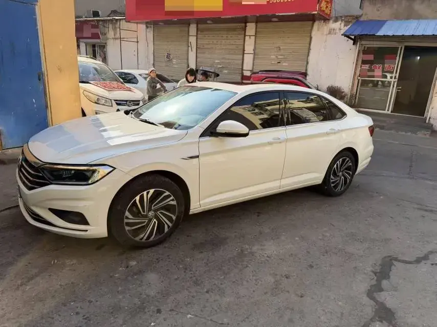 2021 Volkswagen Sagitar 1.4T 150HP L4 7DCT
