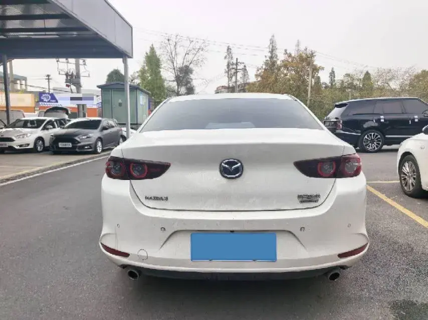 2021 MAZDA 3 thumbnail 3