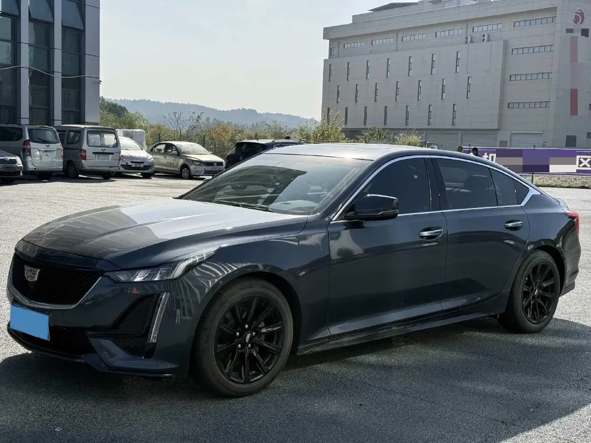 2021 Cadillac CT5 2.0T 237HP L4 10AT