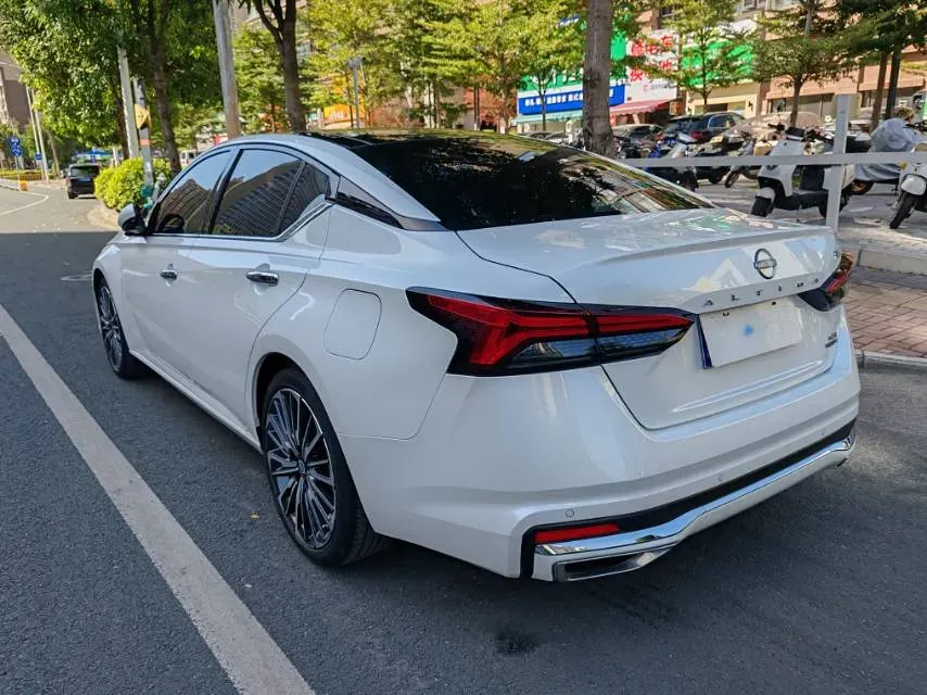 2022 Nissan Teana 2.0T 243HP L4 CVT,autocango,china used car exporter,china ev exporter,chinese used car exporter,chinese used ev exporter