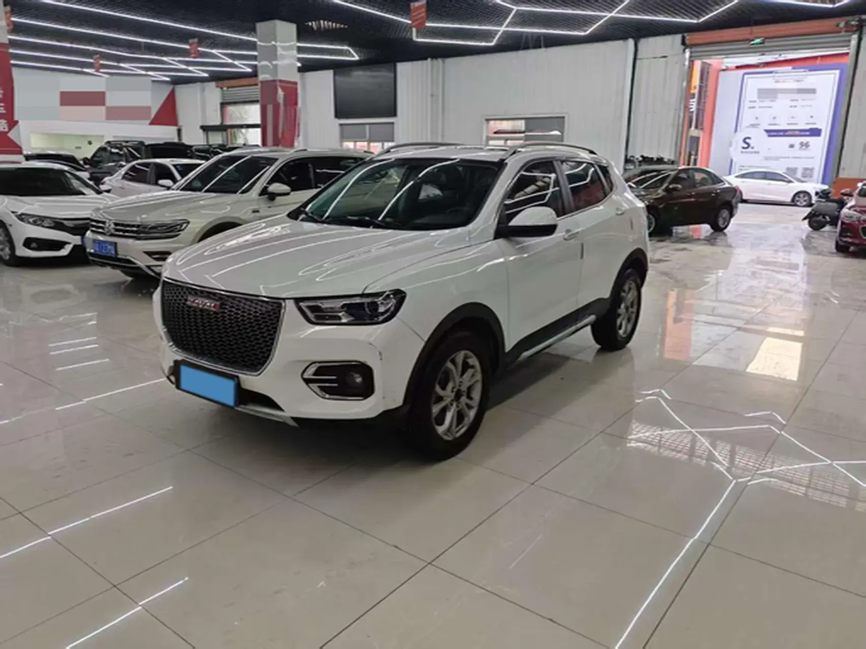 2018 HAVAL H2S view 1