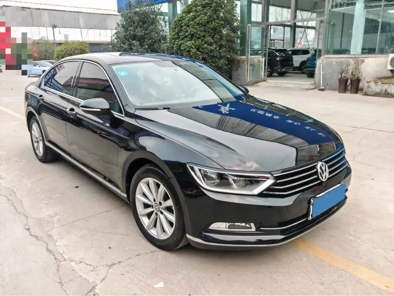 2018 VOLKSWAGEN MAGOTAN thumbnail 2