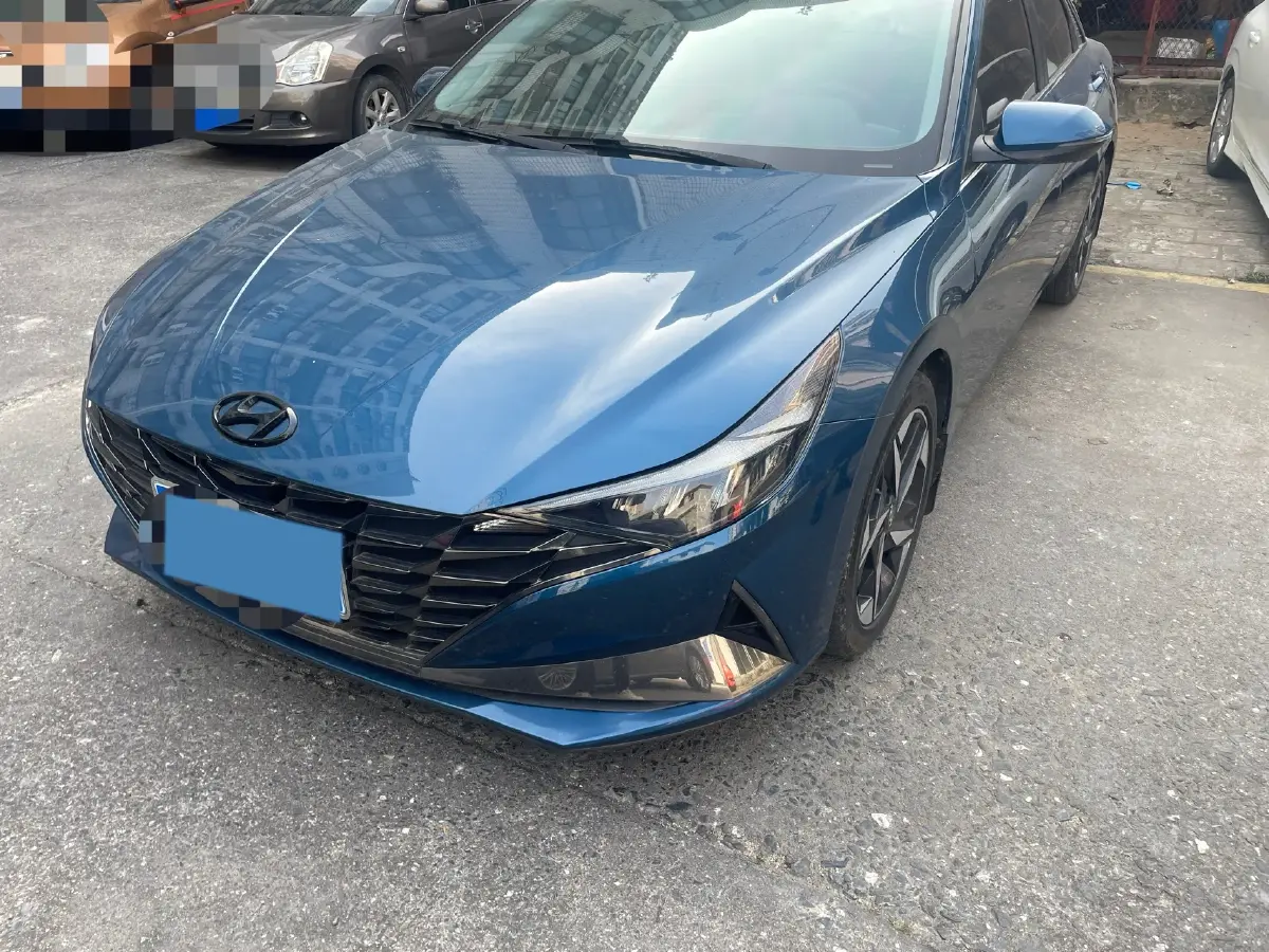 2021 Hyundai Elantra 1.5L 115HP L4 CVT
