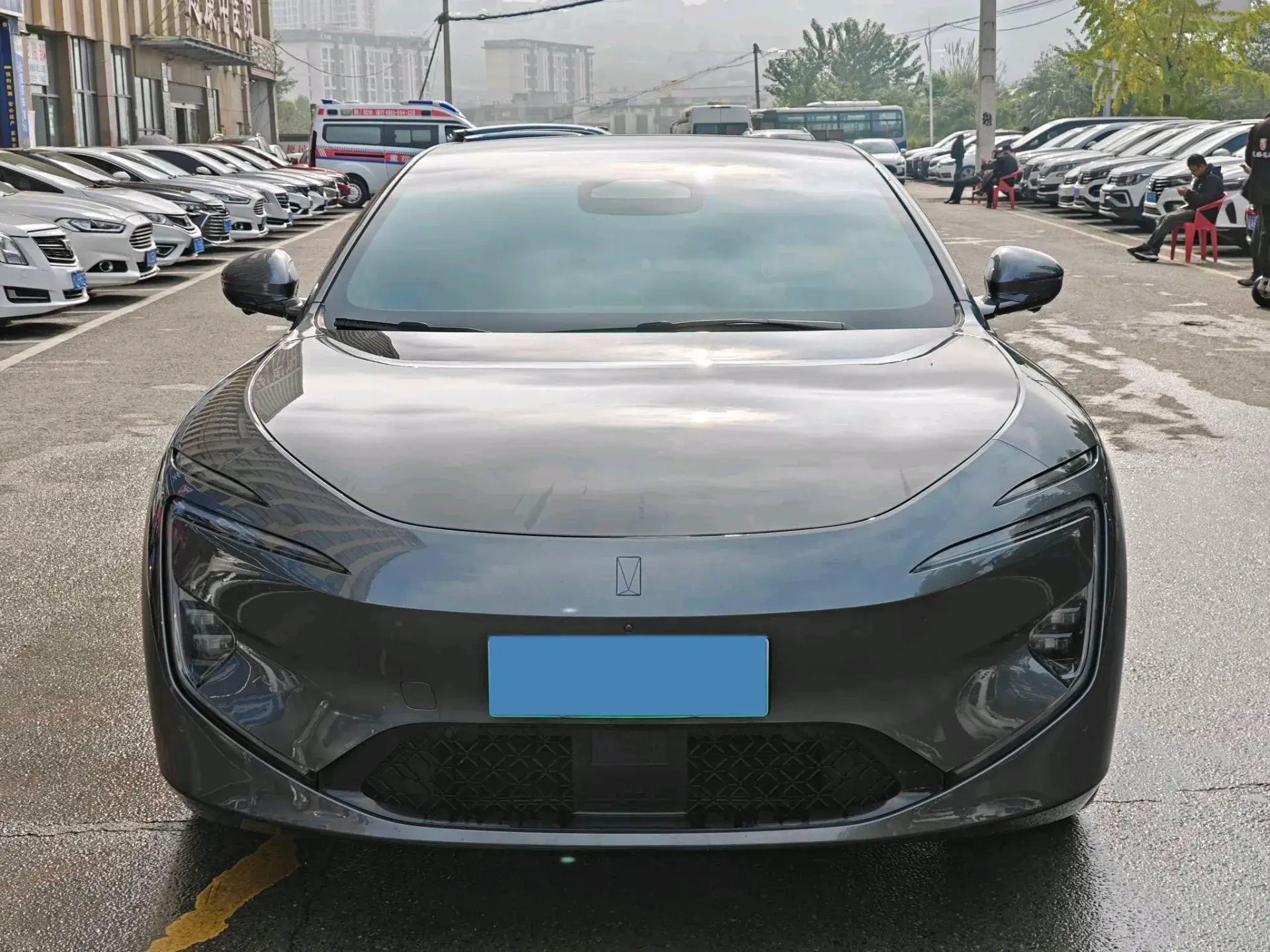 2025 AVATR 12 thumbnail 2