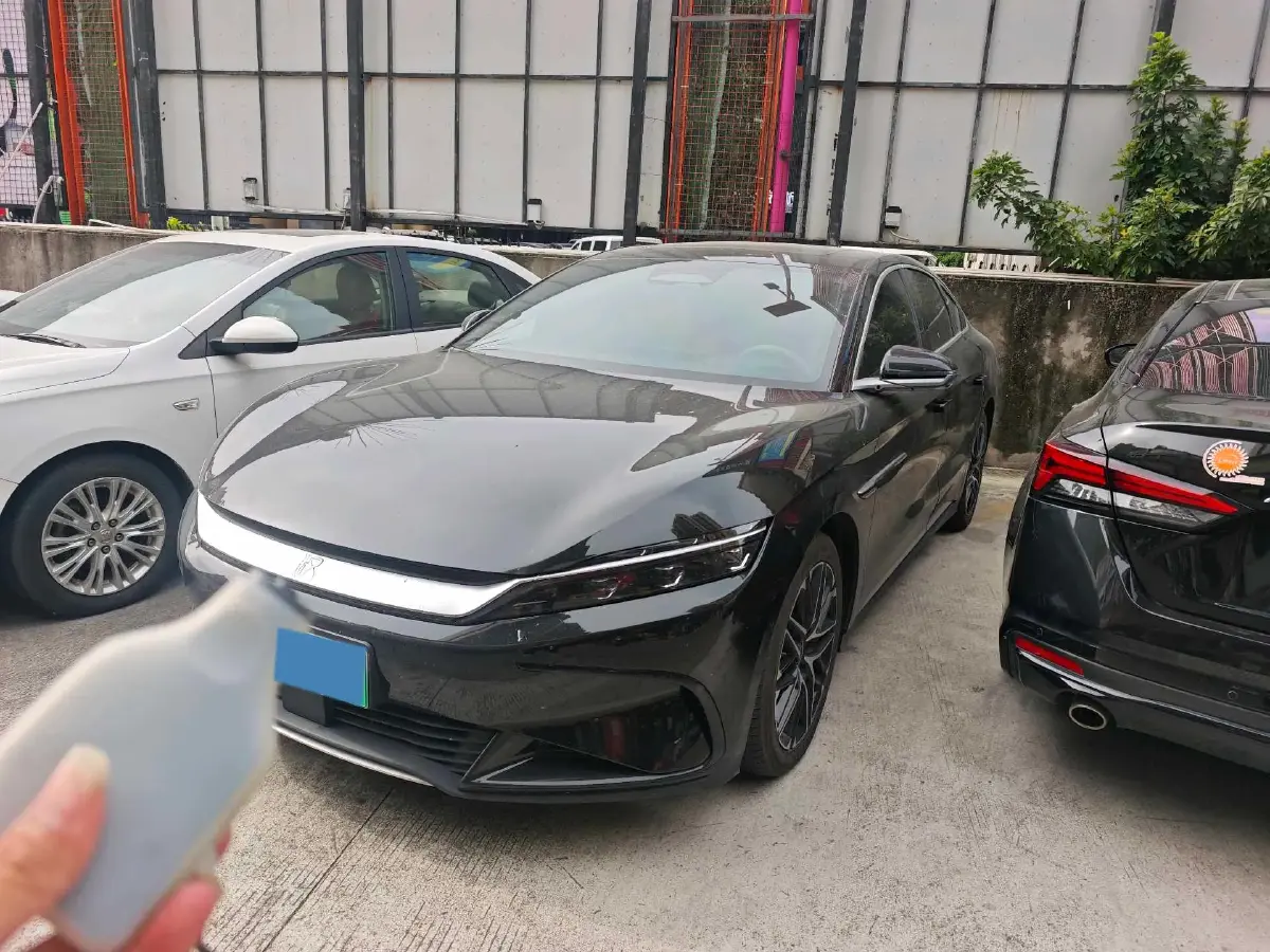 2025 BYD Han BEV 72KWH