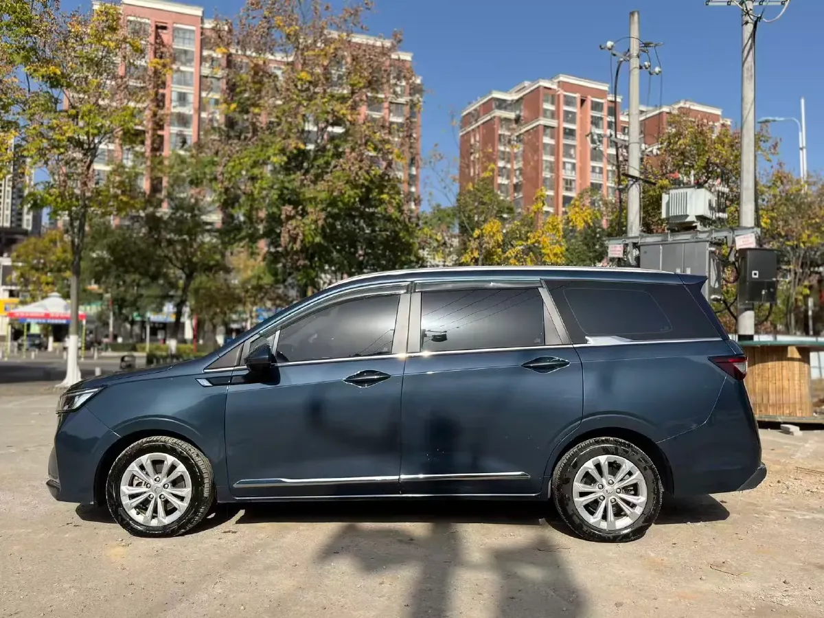 2022 WuLing JiaChen 1.5T 147HP L4 CVT,autocango,china used car exporter,china ev exporter,chinese used car exporter,chinese used ev exporter