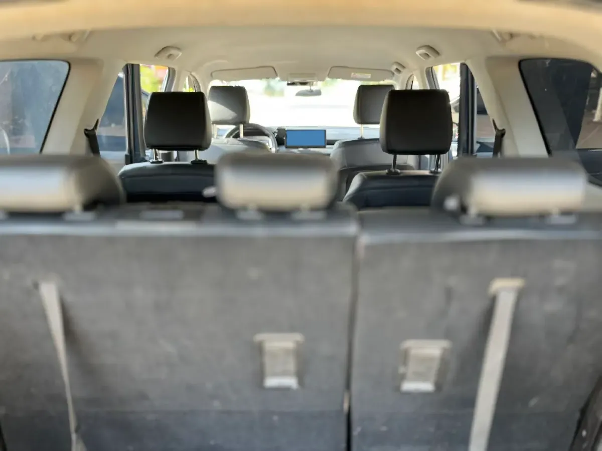 2022 WuLing JiaChen 1.5T 147HP L4 CVT,autocango,china used car exporter,china ev exporter,chinese used car exporter,chinese used ev exporter