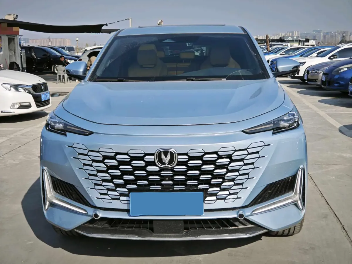 2021 ChangAn UNI-K 2.0T 233HP L4 8AT,autocango,china used car exporter,china ev exporter,chinese used car exporter,chinese used ev exporter