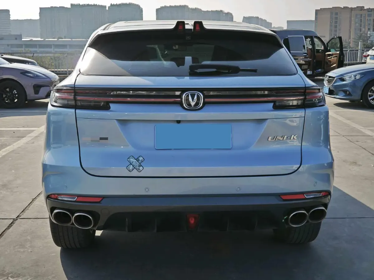 2021 ChangAn UNI-K 2.0T 233HP L4 8AT,autocango,china used car exporter,china ev exporter,chinese used car exporter,chinese used ev exporter