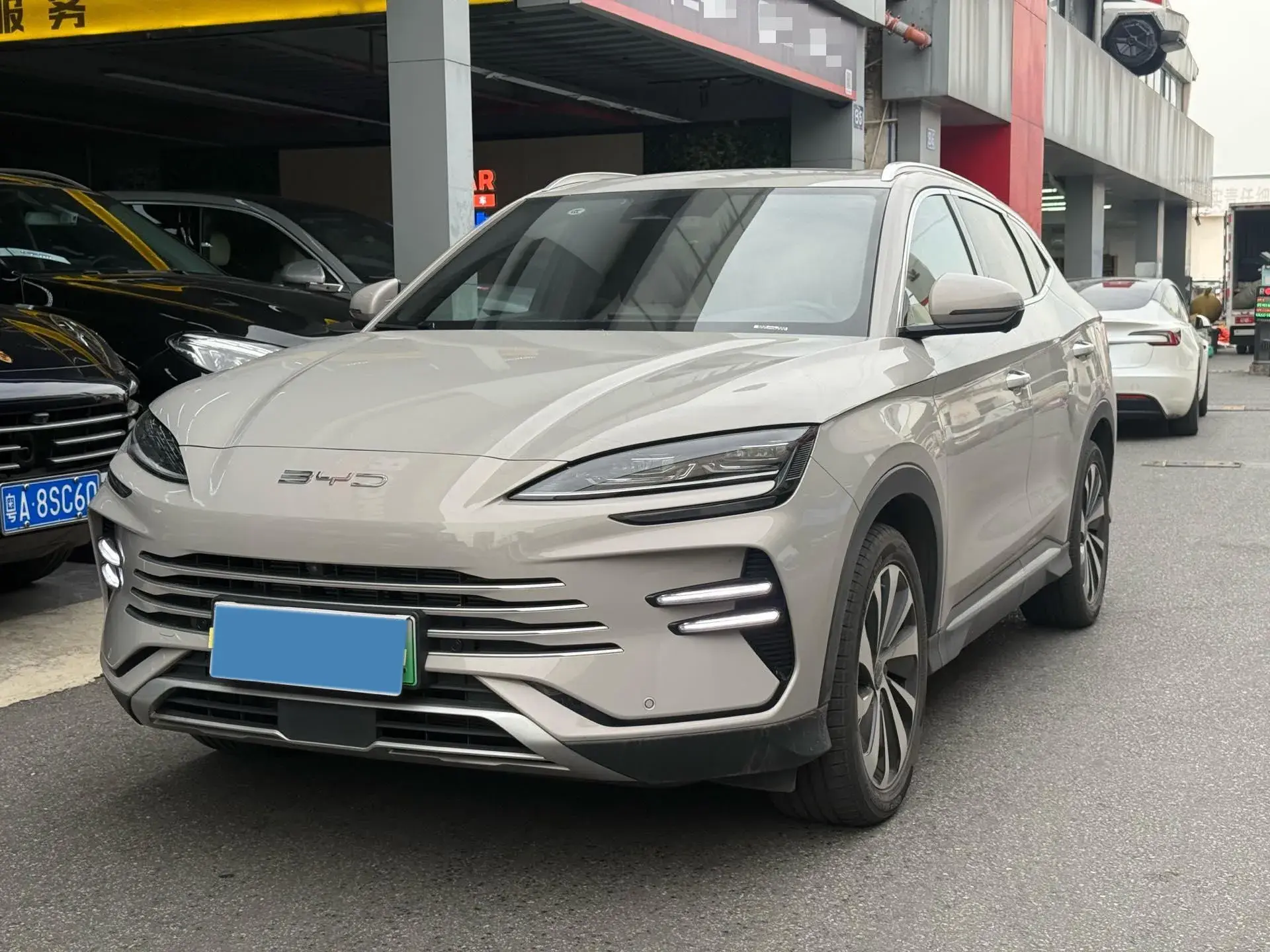 2022 BYD SONG view 1