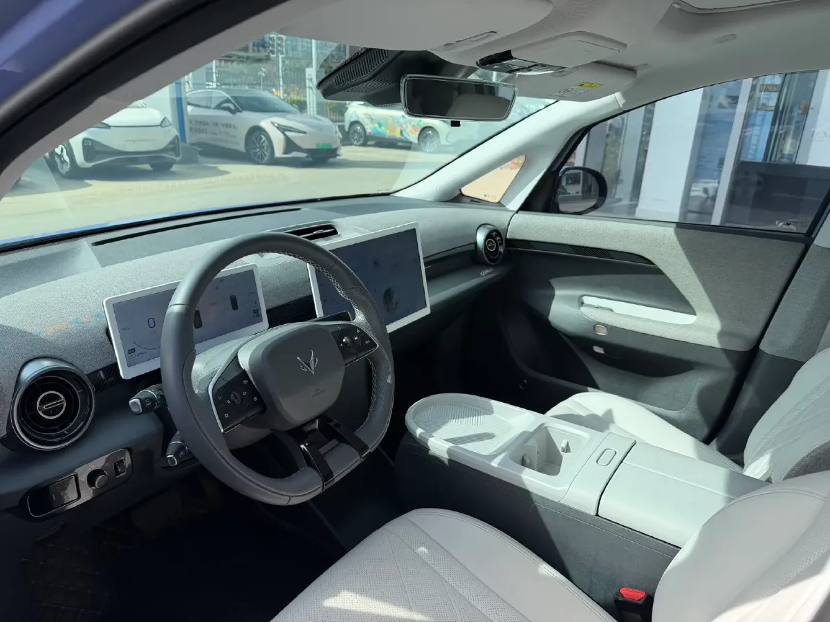 2023 ARCFOX KAOLA BEV 58.8KWH,autocango,china used car exporter,china ev exporter,chinese used car exporter,chinese used ev exporter