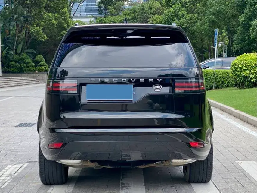 2023 LAND ROVER thumbnail 4