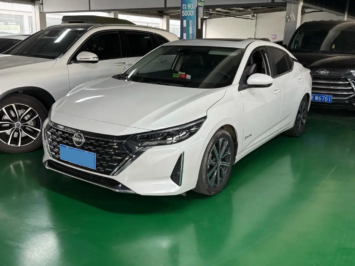 2023 Nissan Sylphy 1.2L 72HP L3 Hybrid