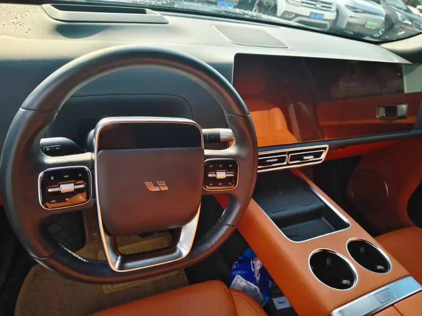 2022 LI L9 thumbnail 4