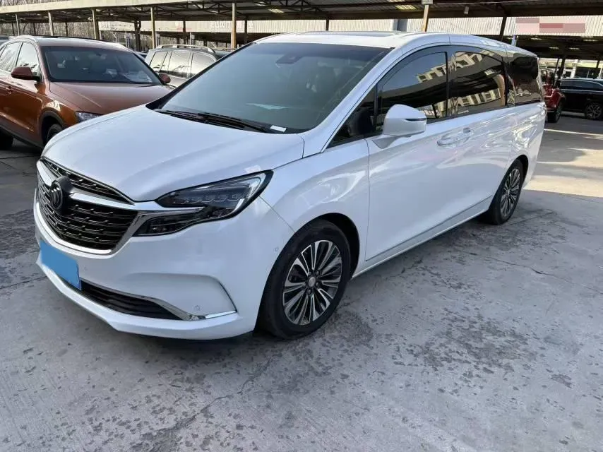 2022 Buick GL8 2.0T 237HP L4 9AT,autocango,china used car exporter,china ev exporter,chinese used car exporter,chinese used ev exporter